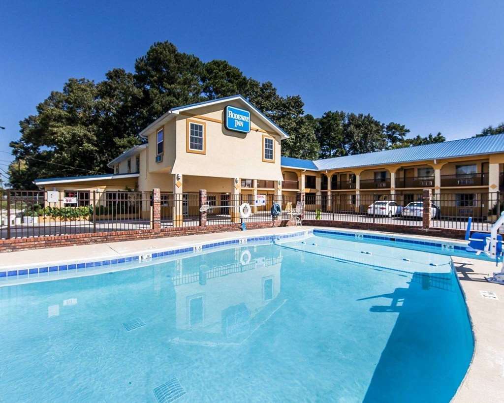 Days Inn By Wyndham Calhoun Ga I-75 And Us-41 Faciliteter billede